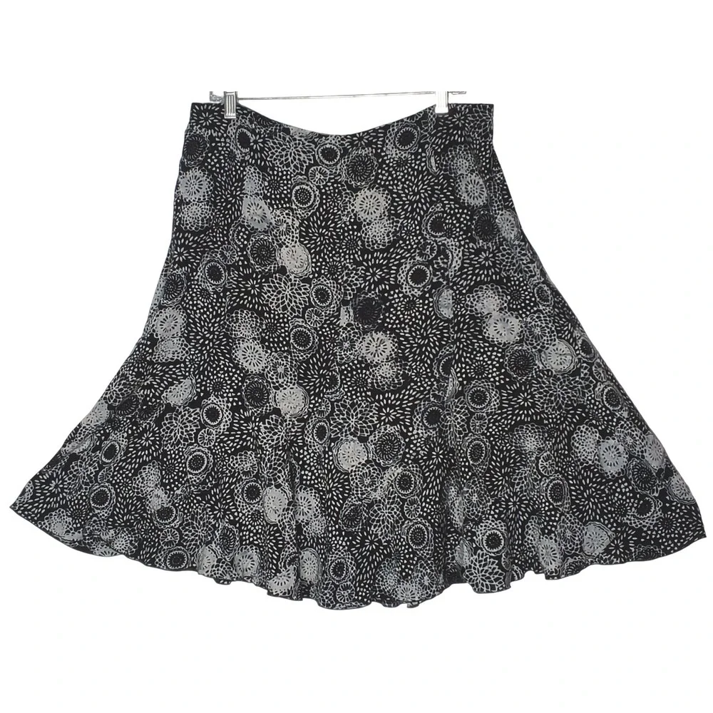 Nomadic Traders Skirt Women XL Black White Floral Mandala Rayon Midi Flared